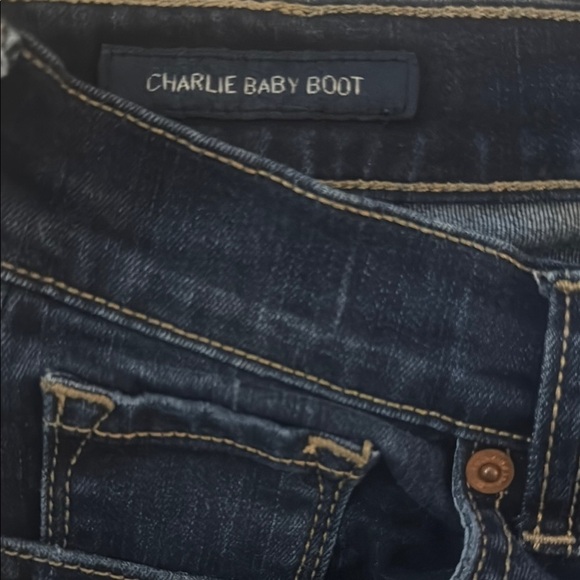 Lucky| ‘Charlie Baby Boot’ Jean - Picture 7 of 10